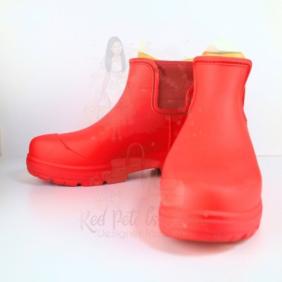 UGG Droplet Women's Rain Boot Shoes in Samba Red Size